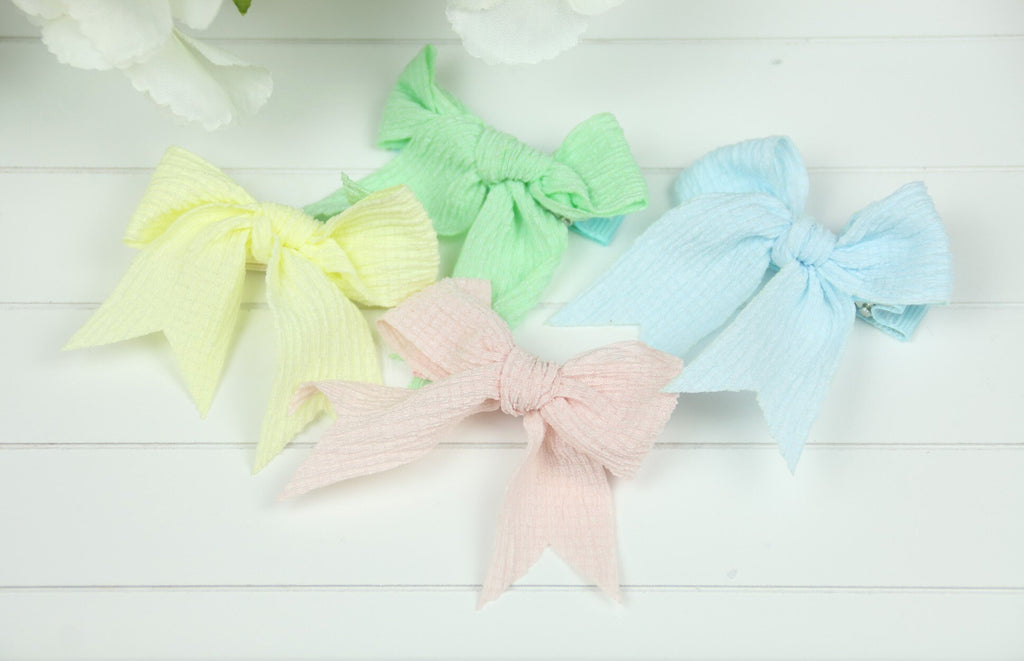 Girls Boutique - Crinkle Fabric Bow Clips