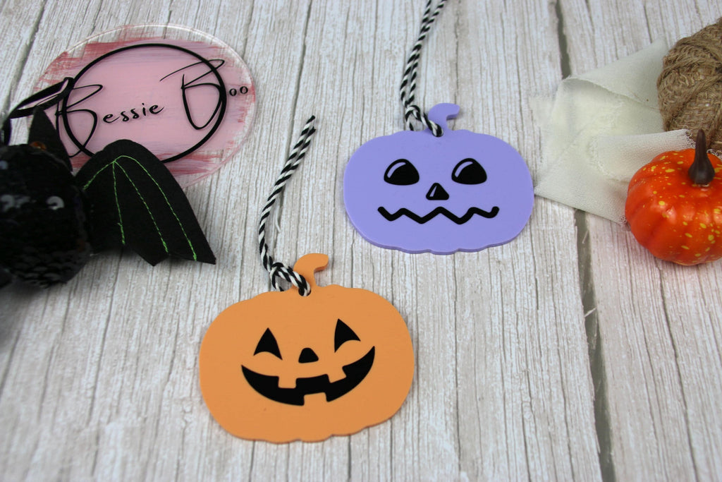 Halloween Personalised Acrylic Tag | Personalised Decorations | Personalised Gifts | Autumn Decorations | Cute Halloween Pumpkin